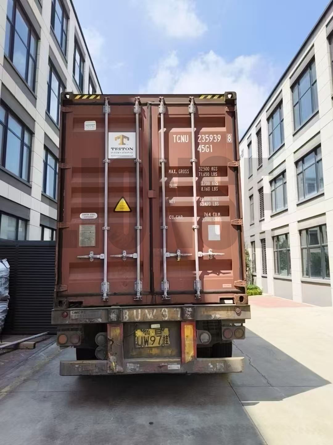 LIONSE saadab CNC-ga töödeldud osi