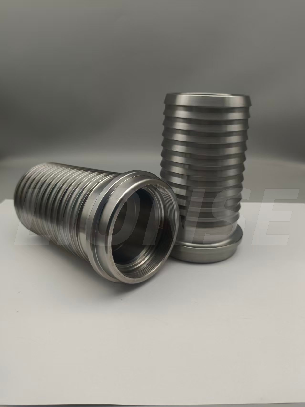 Roostevabast terasest osade CNC töötlemine ja treimine